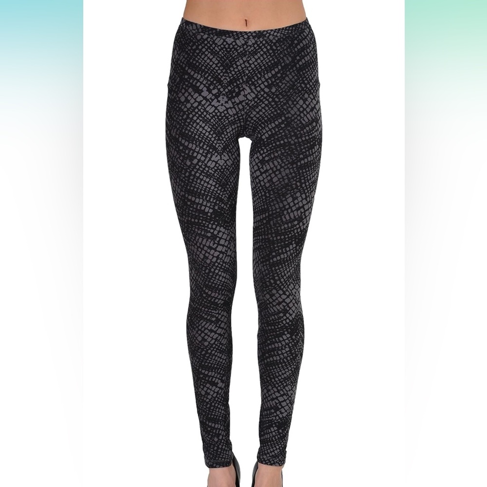 NWT HUE Women's Croco Cotton Legging Crocodile Print Grey Black Size XS